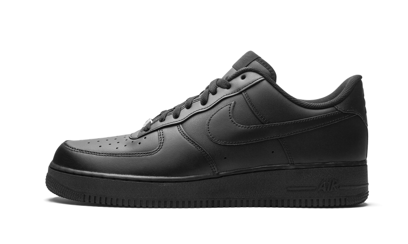 Nike Air Force 1 Low '07 'Triple Black' (CW2288-001)
